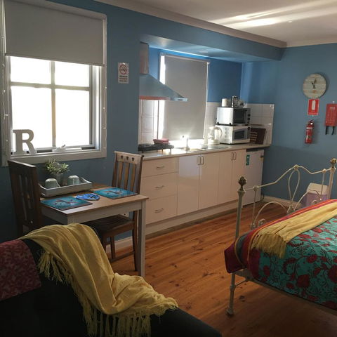 KI Dragonfly Guesthouse - Kalgoorlie Accommodation 11