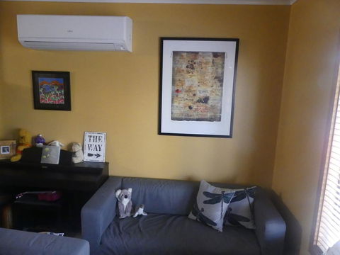 KI Dragonfly Guesthouse - Kalgoorlie Accommodation 42