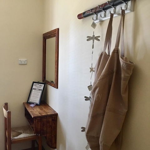 KI Dragonfly Guesthouse - Kalgoorlie Accommodation 24
