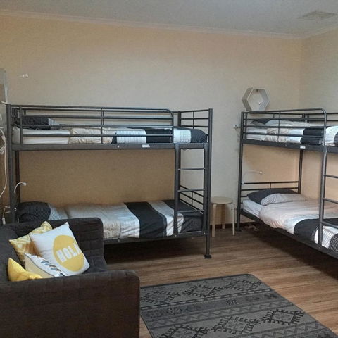 KI Dragonfly Guesthouse - Kalgoorlie Accommodation 28