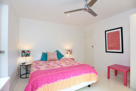 Red Door - Kalgoorlie Accommodation 9