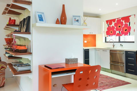 Red Door - Kalgoorlie Accommodation 3