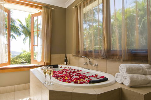 SummerHills Retreat Byron Bay - Kalgoorlie Accommodation 1