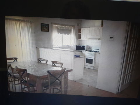 Glenelg Shores - Kalgoorlie Accommodation 3