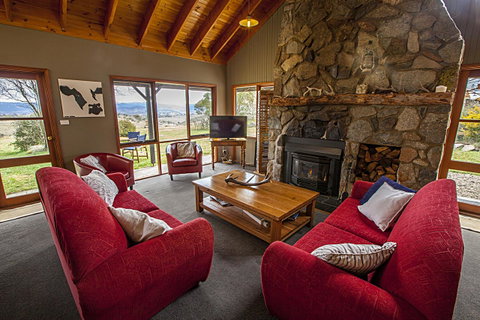 Eagles Range - Kalgoorlie Accommodation 4