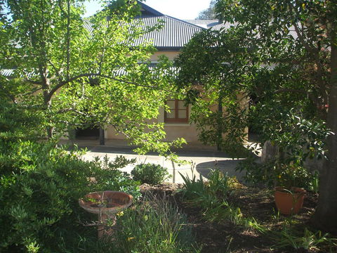 Archery Road Estate - Kalgoorlie Accommodation 8