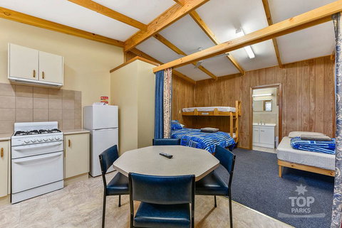 Millicent Hillview Caravan Park - Kalgoorlie Accommodation 18