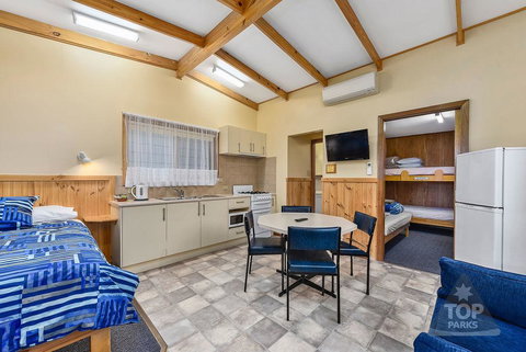 Millicent Hillview Caravan Park - Kalgoorlie Accommodation 16