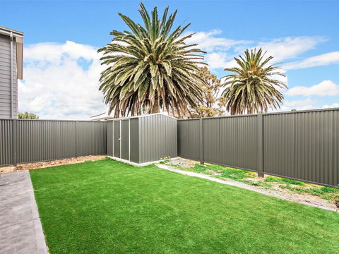 Seas The Day - Kalgoorlie Accommodation 17