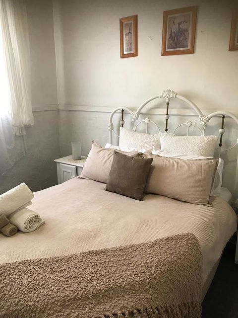 Cosy Nook - Kalgoorlie Accommodation 8