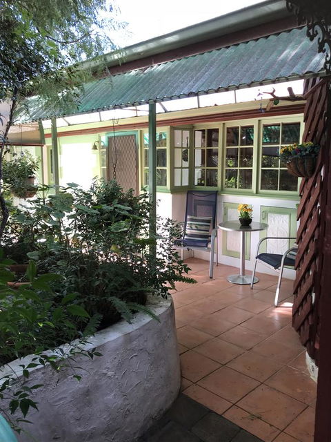 Cosy Nook - Kalgoorlie Accommodation 14