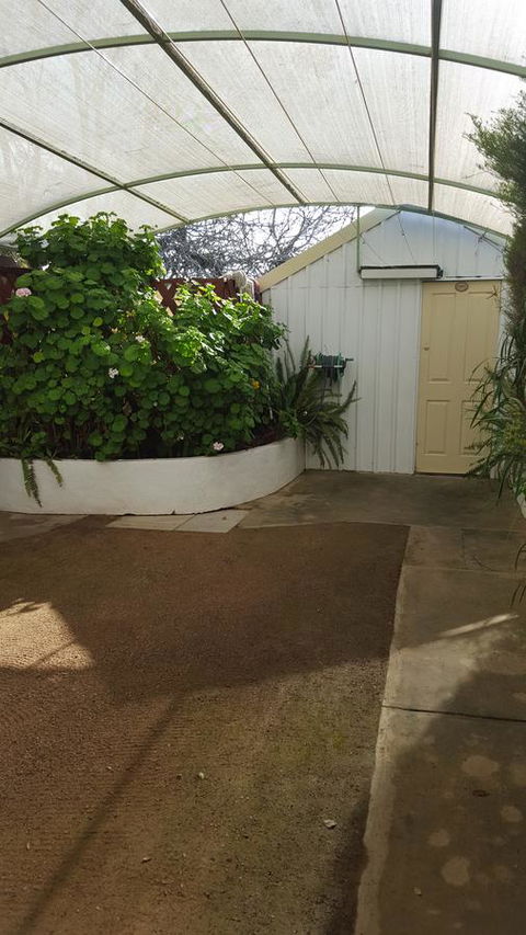 Cosy Nook - Kalgoorlie Accommodation 29