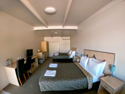 Highway One Motel - Kalgoorlie Accommodation 7