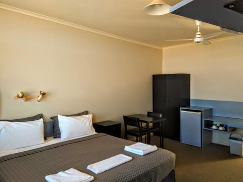 Highway One Motel - Kalgoorlie Accommodation 24