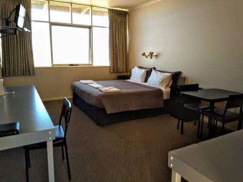 Highway One Motel - Kalgoorlie Accommodation 25