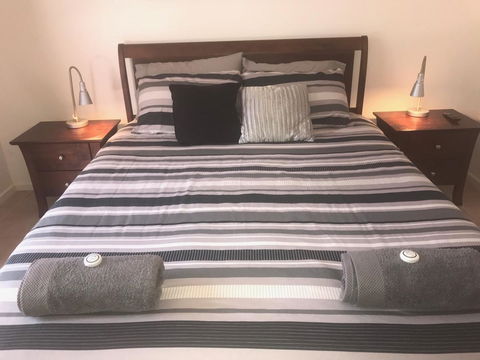 Island Break - Kalgoorlie Accommodation 9