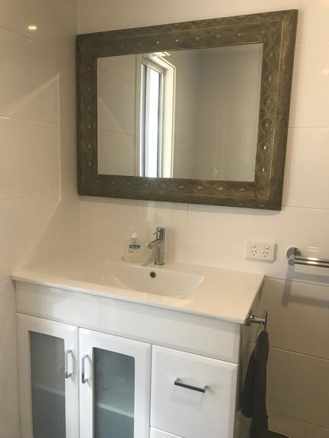 Island Break - Kalgoorlie Accommodation 12
