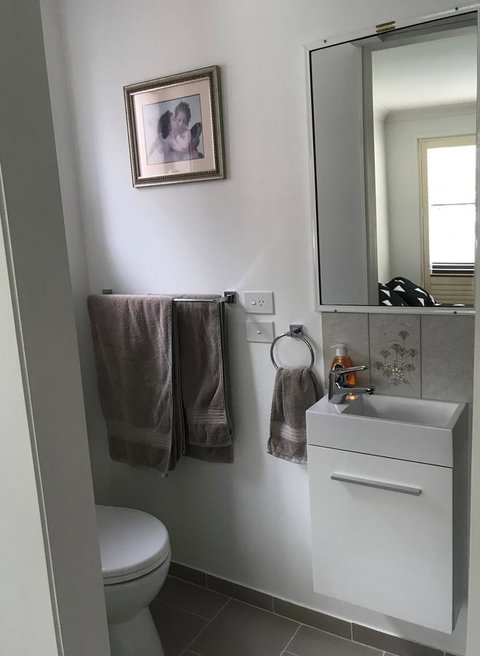 Arena Blanca Holiday Home - Kalgoorlie Accommodation 1
