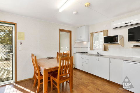 Gawler Caravan Park - Kalgoorlie Accommodation 11