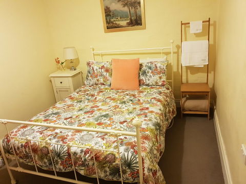 Donnybrook Cottages - Donnybrook - Kalgoorlie Accommodation 9