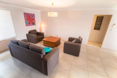 Waterfront On Jefferson, At Wellington Marina, SA - Kalgoorlie Accommodation 5