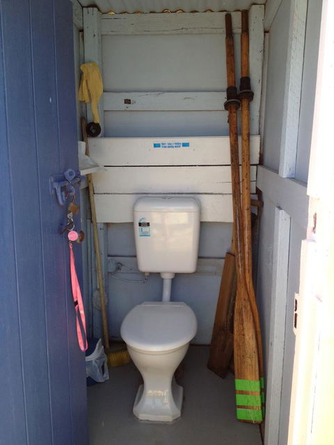 Camelot - Kalgoorlie Accommodation 5