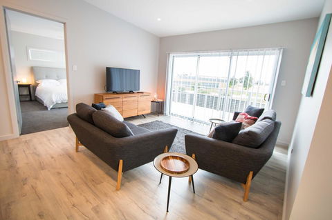 Wellington Lake Retreat - Kalgoorlie Accommodation 4
