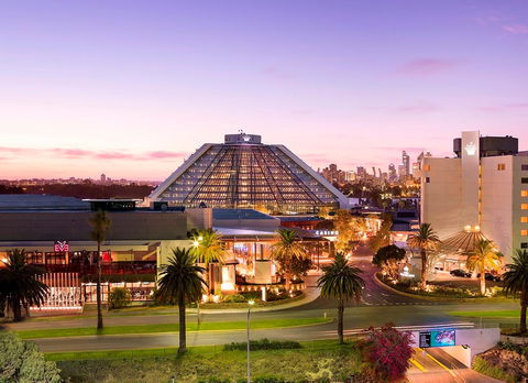 Crown Metropol Perth - Kalgoorlie Accommodation 5