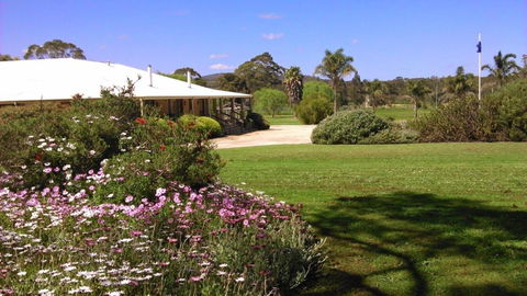 Rayanne Homestead - Kalgoorlie Accommodation 0