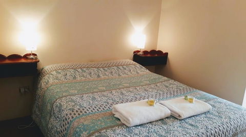 Rayanne Homestead - Kalgoorlie Accommodation 4