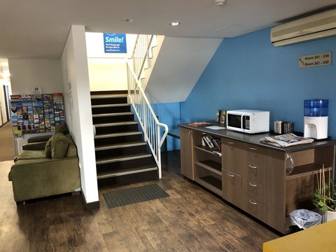 Ibis Budget Perth Airport - Kalgoorlie Accommodation 12