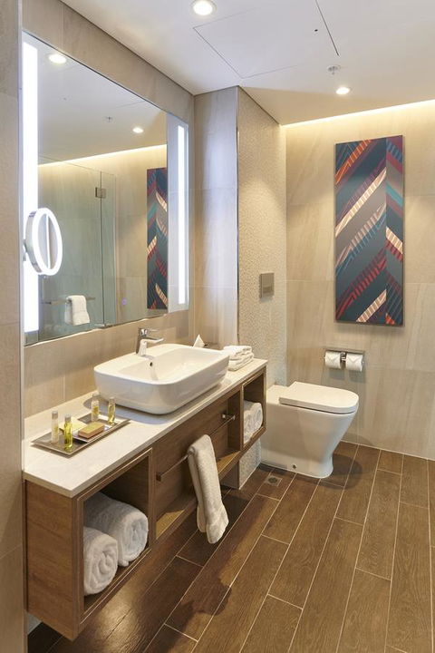 Doubletree By Hilton Perth Northbridge - Kalgoorlie Accommodation 13