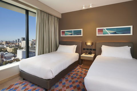 Doubletree By Hilton Perth Northbridge - Kalgoorlie Accommodation 12