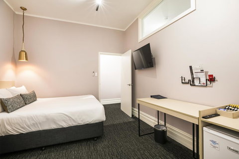 Nightcap At Belgian Beer Cafe - Kalgoorlie Accommodation 19