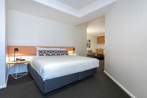 Oaks Perth Hotel - Kalgoorlie Accommodation 2