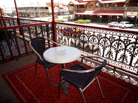 The Palace Hotel Kalgoorlie - Kalgoorlie Accommodation 6