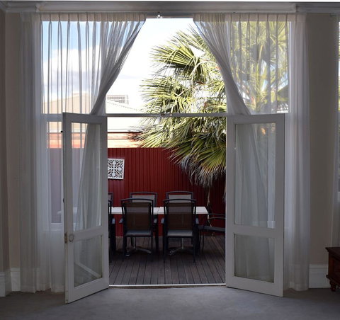 The Palace Hotel Kalgoorlie - Kalgoorlie Accommodation 9