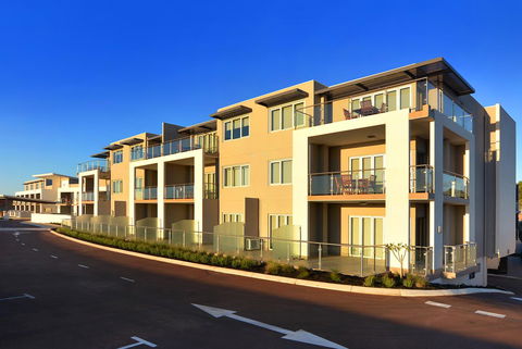 Bunbury Seaview Apartments - Kalgoorlie Accommodation 24