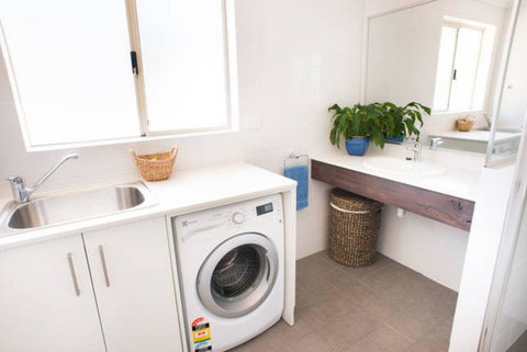 Starboard Views Kalbarri - River Front Apartment - Kalgoorlie Accommodation 7