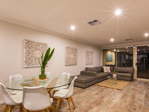 Starboard Views Kalbarri - River Front Apartment - Kalgoorlie Accommodation 3