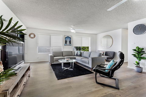 Laman Lodge, Unit 2, 15 Laman Street - Kalgoorlie Accommodation 1