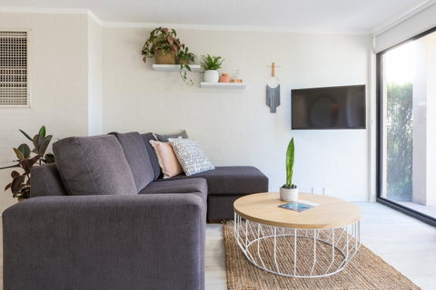 Number 72 Kalbarri Riverview Apartments - Kalgoorlie Accommodation 1