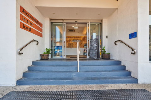 Nomads Byron Bay Backpackers - Kalgoorlie Accommodation 1