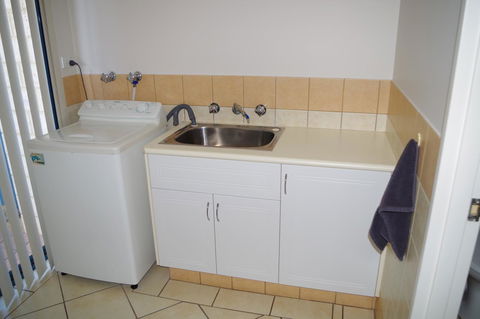 Kalbarri Blue Ocean Villas - Kalgoorlie Accommodation 24