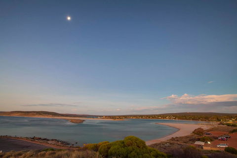 Kalbarri Blue Ocean Villas - Kalgoorlie Accommodation 4