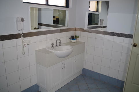 Kalbarri Blue Ocean Villas - Kalgoorlie Accommodation 23