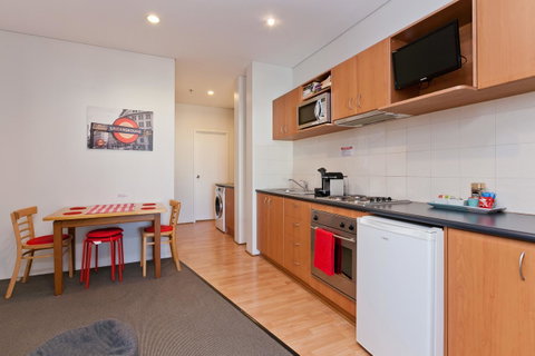 Central City Exclusive Apartments - Kalgoorlie Accommodation 3