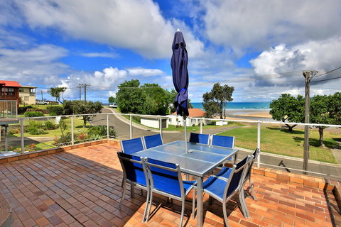 The Rotunda, Gerroa - Kalgoorlie Accommodation 1