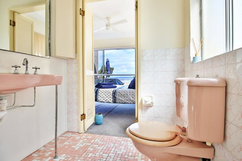 The Rotunda, Gerroa - Kalgoorlie Accommodation 26