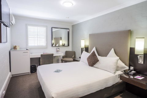 Crowne Plaza Hawkesbury Valley, An IHG Hotel - Kalgoorlie Accommodation 24